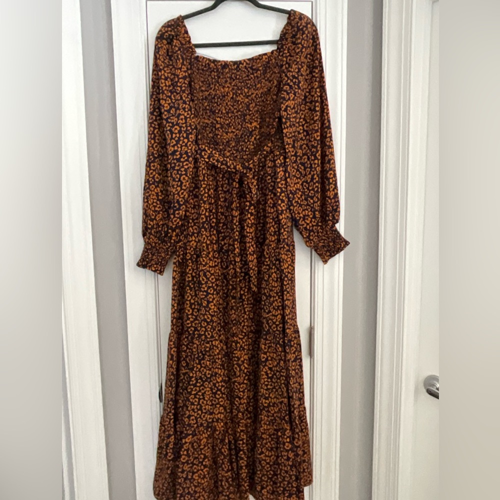 Brand new never worn beautiful Gold with blue flowers Vintage looking dress.